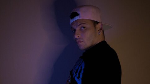 Private show with AndreBisset