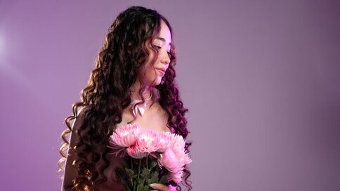 Private show with BellaClaire