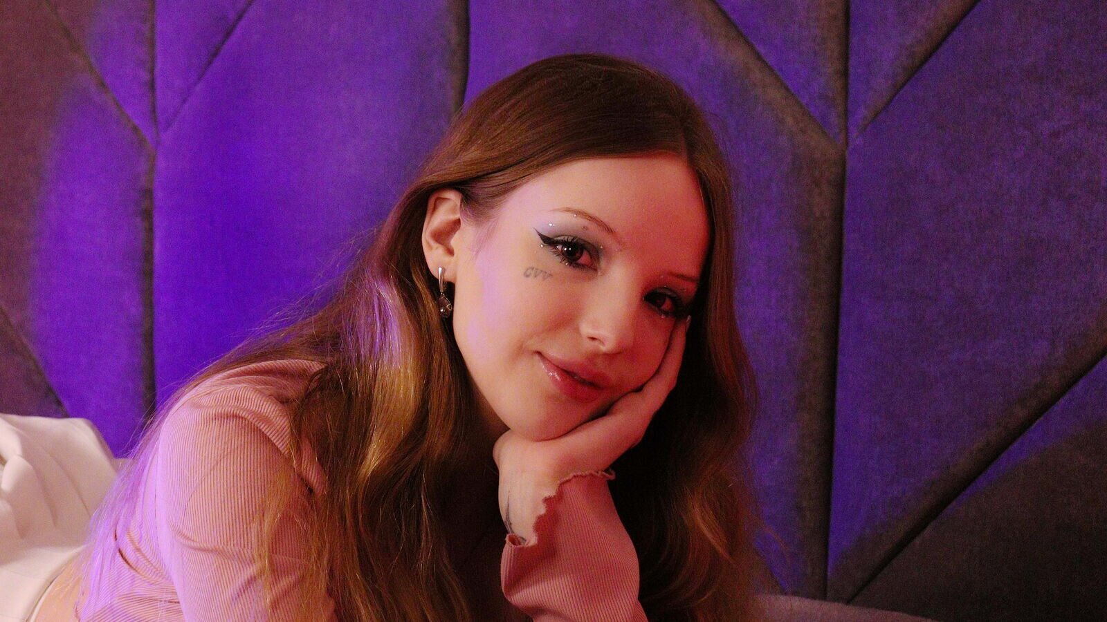 Private show with IrisFreshh