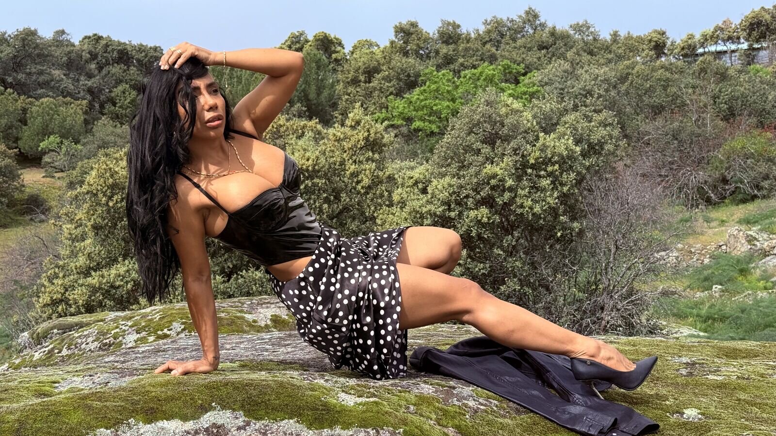 Private show with LiindaSanchez