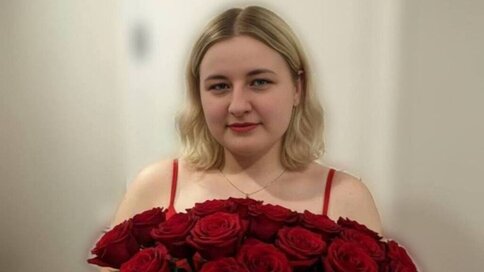 Private show with LioraArdyn