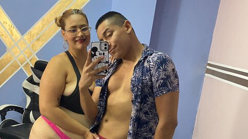 Private show with LulaAndSantino