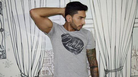 Private show with NicoLopez