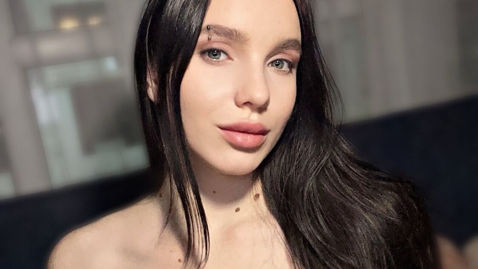 Private show with SofiMurr